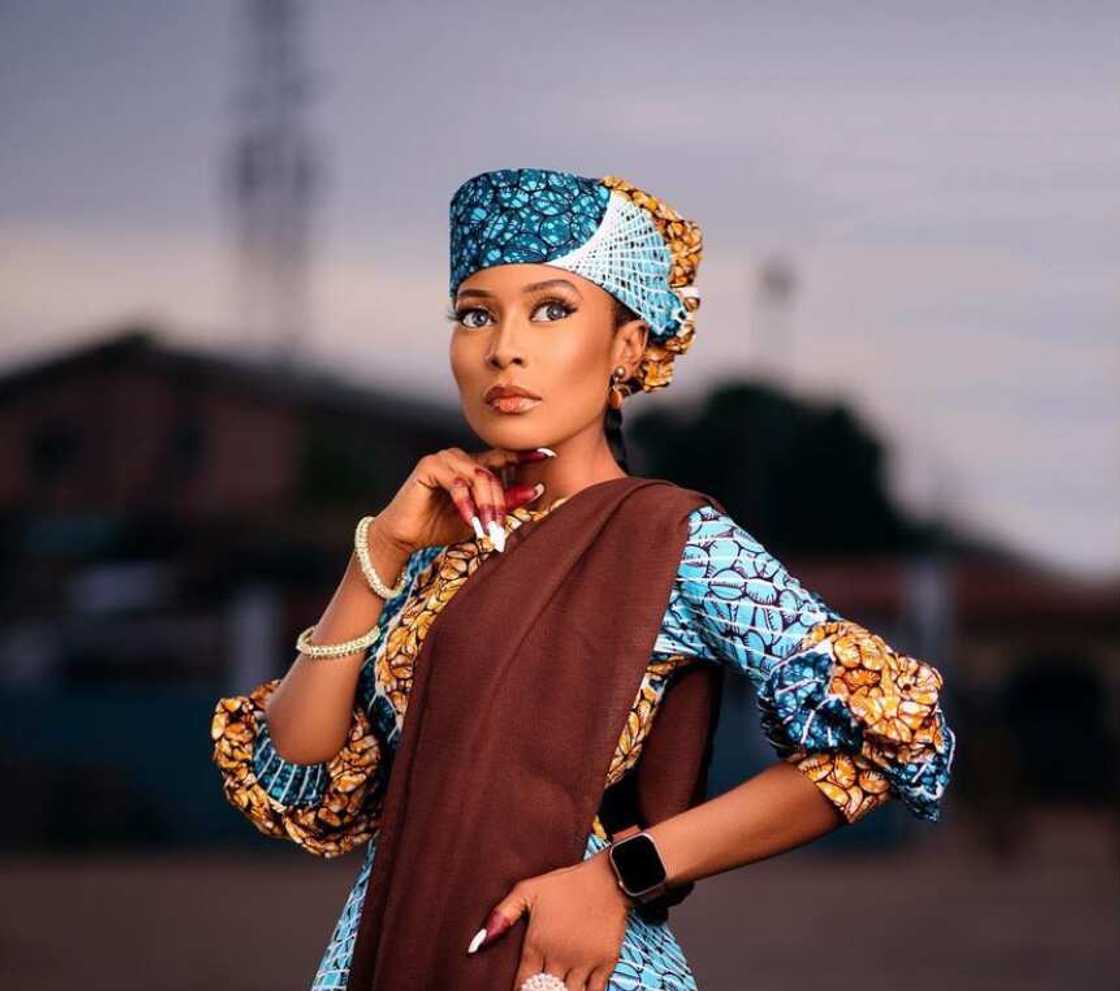 Ban taba sanin cewa zan shahara haka ba - Azeema gidan Badamasi Ban taba sanin cewa zan shahara haka ba - Azeema gidan Badamasi