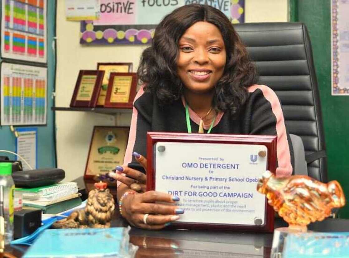 Dirt For Good: OMO Educates Students on Plastic Recycling Across 30 Schools Dirt For Good: OMO Educates Students on Plastic Recycling Across 30 Schools