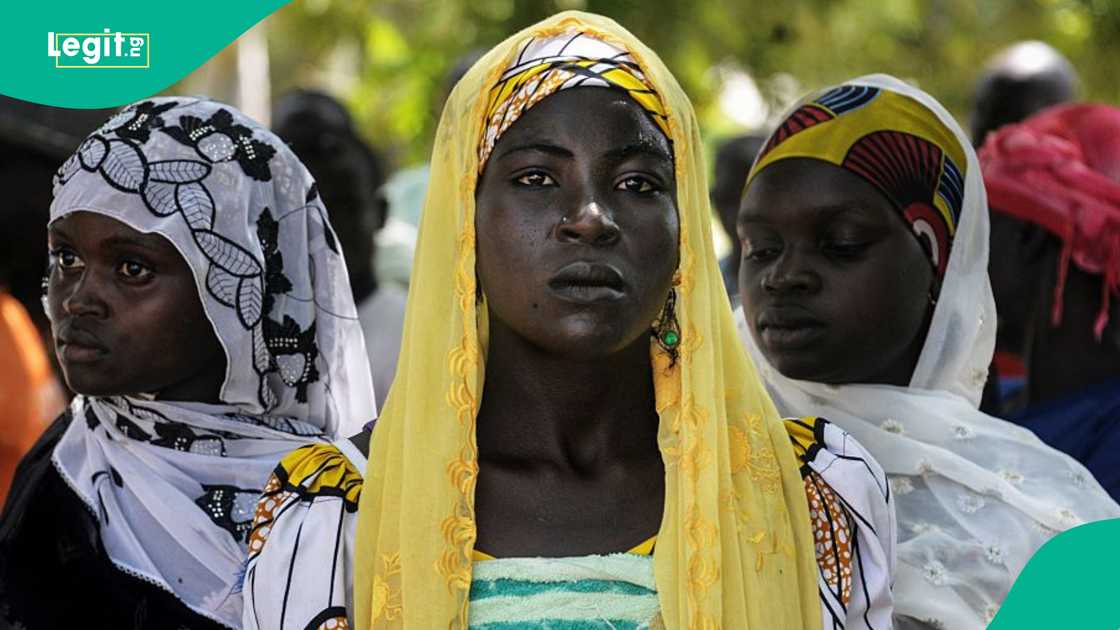 Villagers mourn 85 people who lost their lives Villagers mourn 85 people who lost their lives