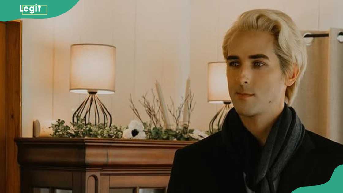 Carlisle Cullen Carlisle Cullen