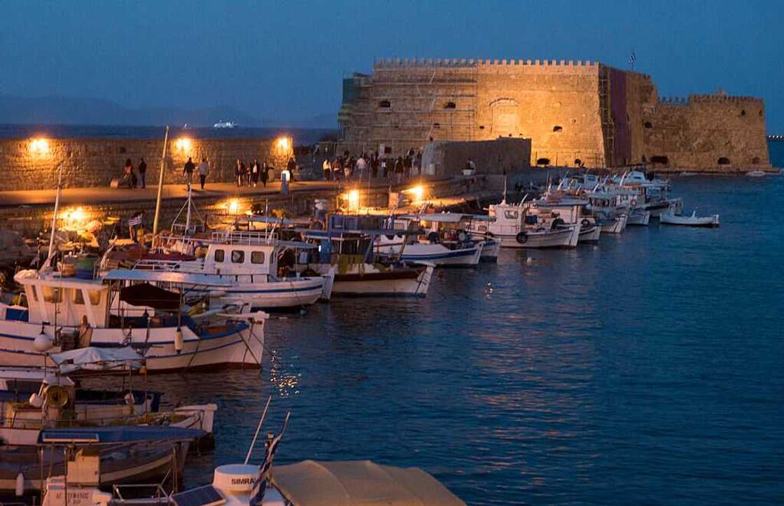 Visiter Heraklion en Crète : météo, plages, paysage, histoire Visiter Heraklion en Crète : météo, plages, paysage, histoire