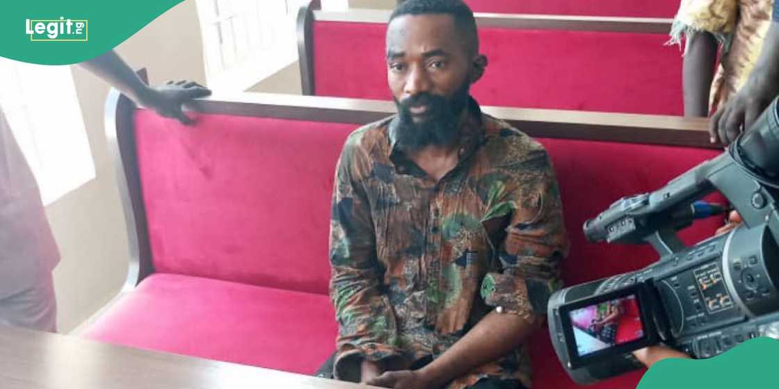 Murder suspect Timileyin Ajayi spotted praying in court Murder suspect Timileyin Ajayi spotted praying in court