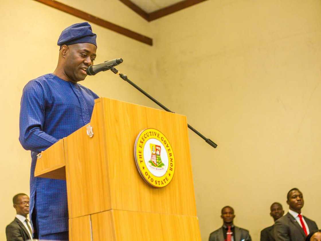 COVID-19: Oyo makes u-turn on FG's palliative, says rice has been infested with weevils COVID-19: Oyo makes u-turn on FG's palliative, says rice has been infested with weevils