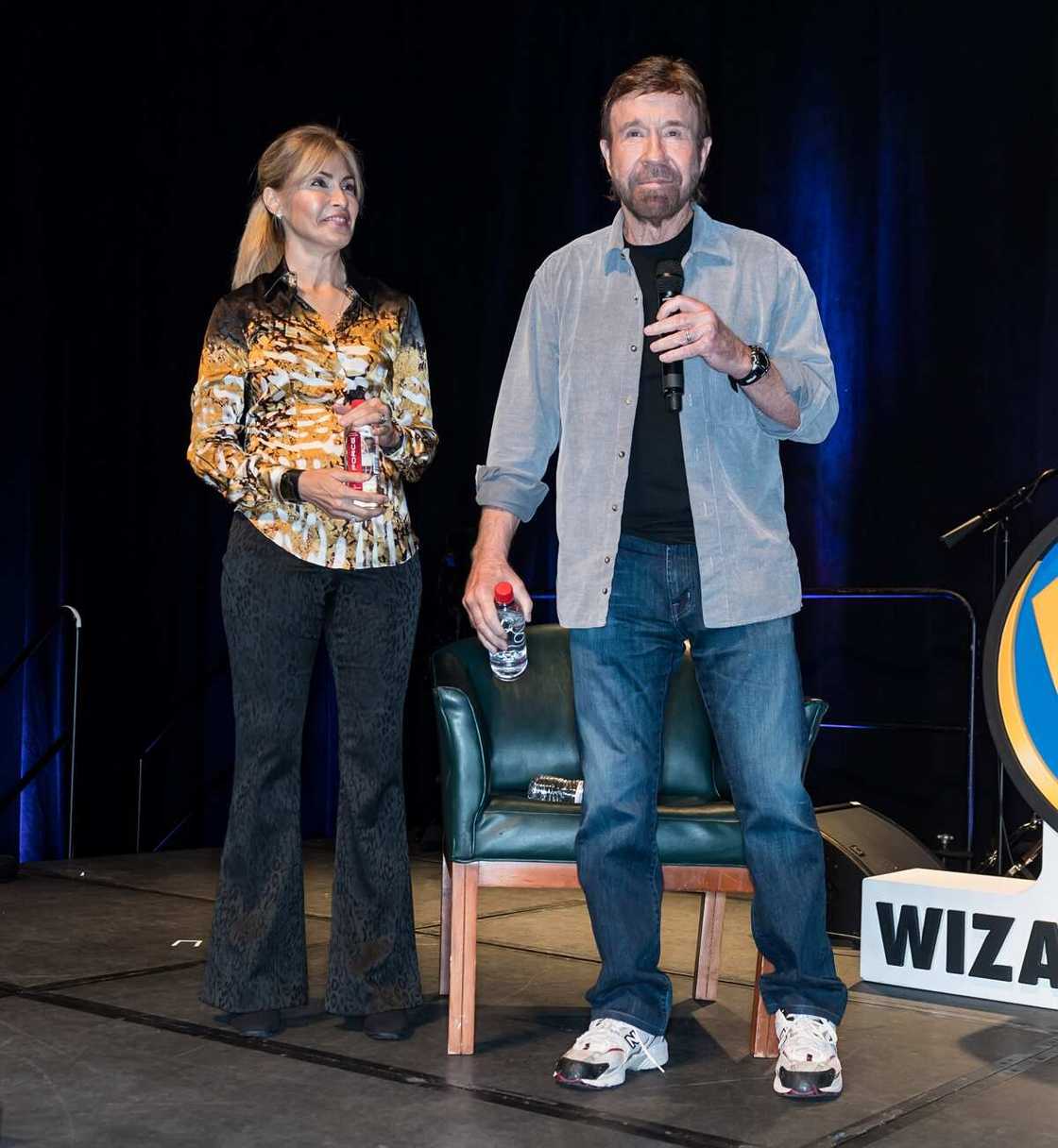 gena norris gena norris