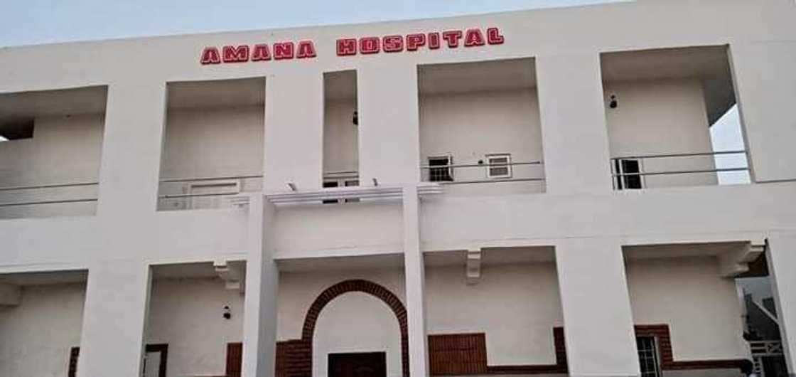 Coronavirus: Ganduje ya yi fatali da asibitin da Kwankwaso ya bai wa gwamnatin Kano Coronavirus: Ganduje ya yi fatali da asibitin da Kwankwaso ya bai wa gwamnatin Kano