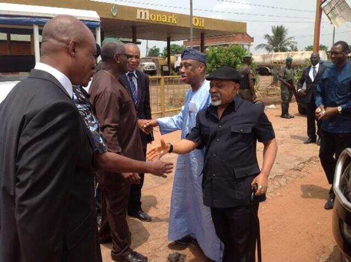 Ku Taimaka kada ku shiga yajin aiki, Gwamnatin tarayya ta Roƙi Likitocin Ƙasar nan Ku Taimaka kada ku shiga yajin aiki, Gwamnatin tarayya ta Roƙi Likitocin Ƙasar nan