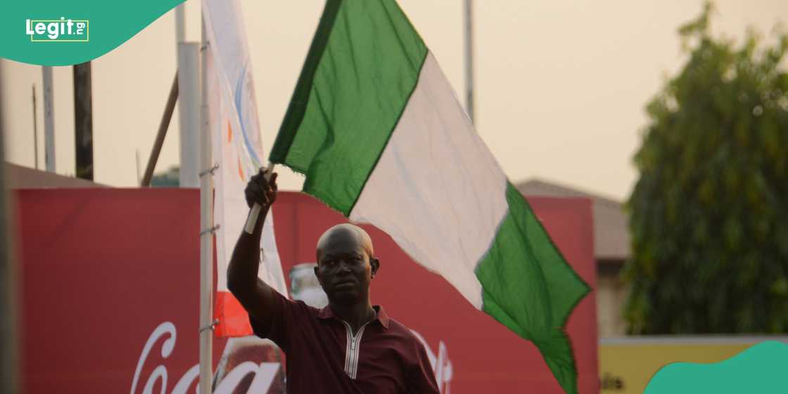  The story behind the design of the green white green flag