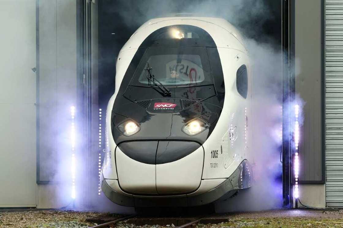Italians look set to enjoy France's TGV Italians look set to enjoy France's TGV
