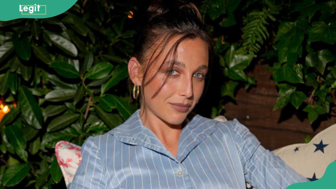 Emma Chamberlain at Ralph's Restaurant in Paris, France Emma Chamberlain at Ralph's Restaurant in Paris, France