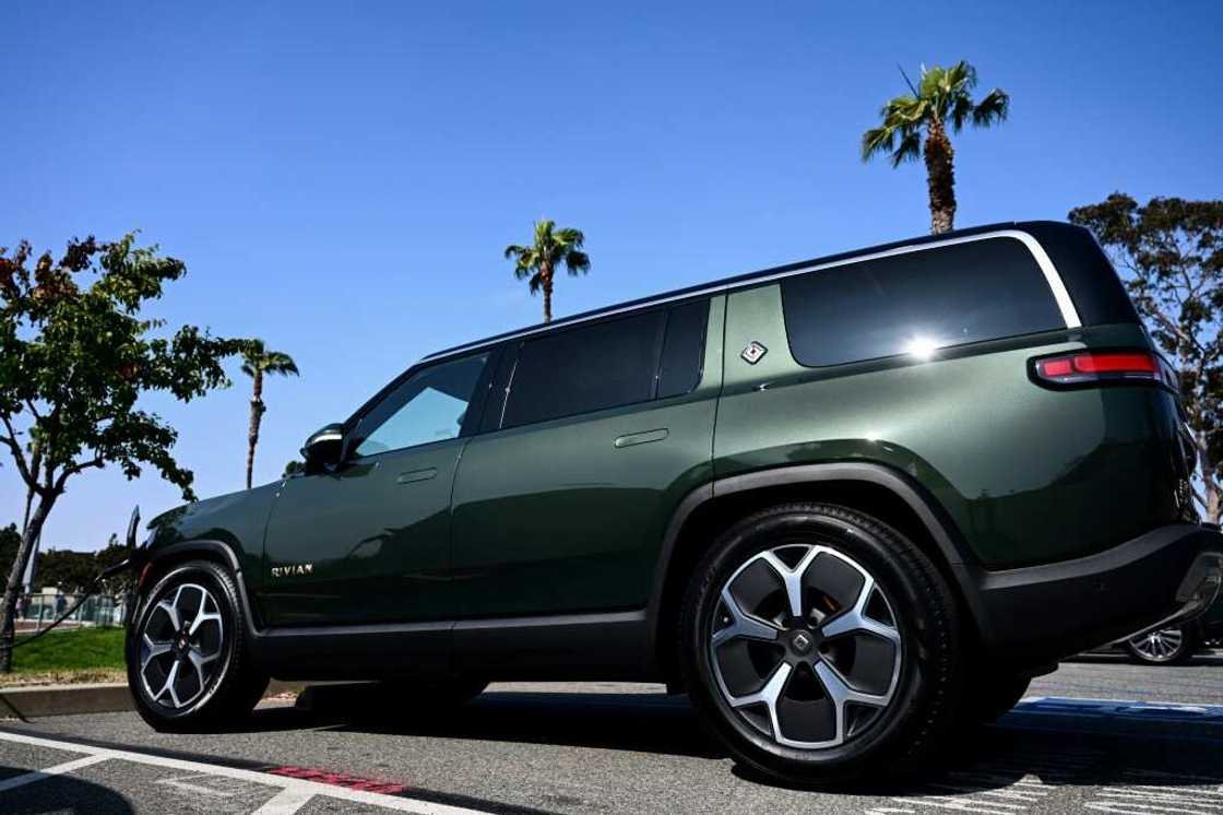 SUV numbers have jumped nearly sevenfold since 2010, to about 330 million worldwide SUV numbers have jumped nearly sevenfold since 2010, to about 330 million worldwide