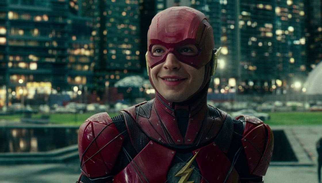 Ezra Miller flash Ezra Miller flash