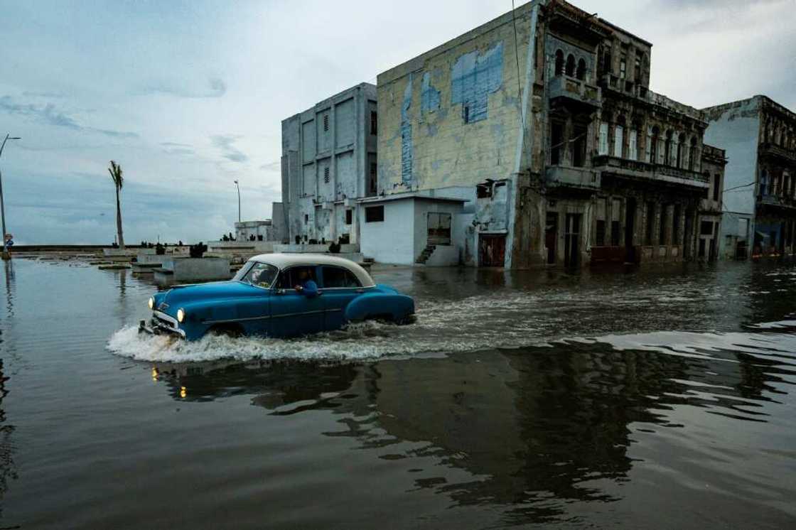 Many roads in Havana were left flooded by the passage of Hurricane Ian Many roads in Havana were left flooded by the passage of Hurricane Ian