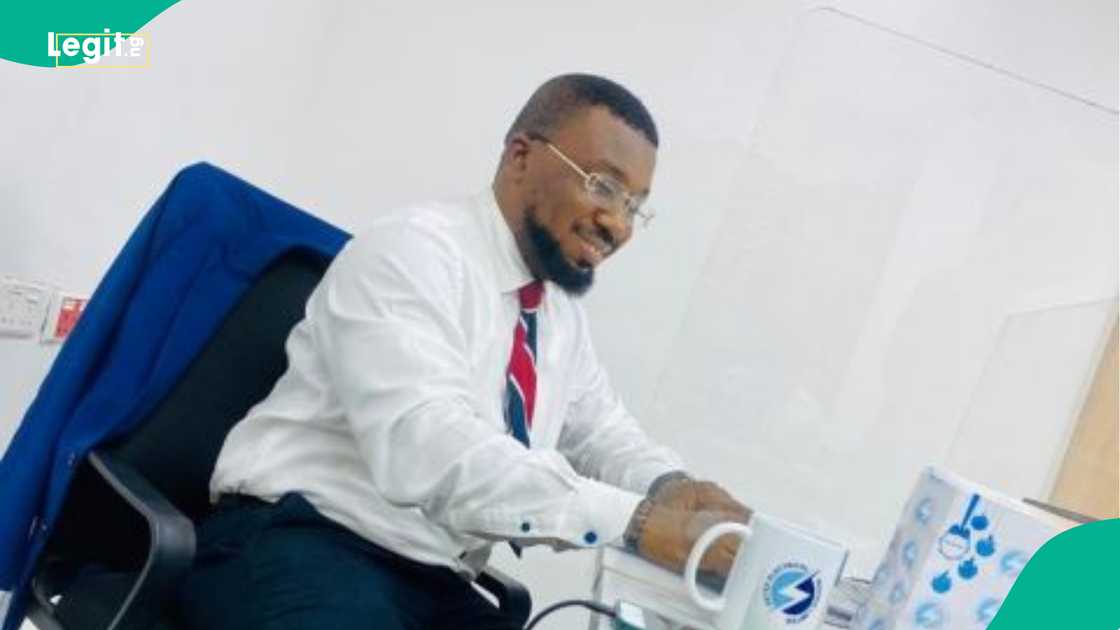Banker announces his resignation from Nigerian bank after barely 2 years, shares what he experienced