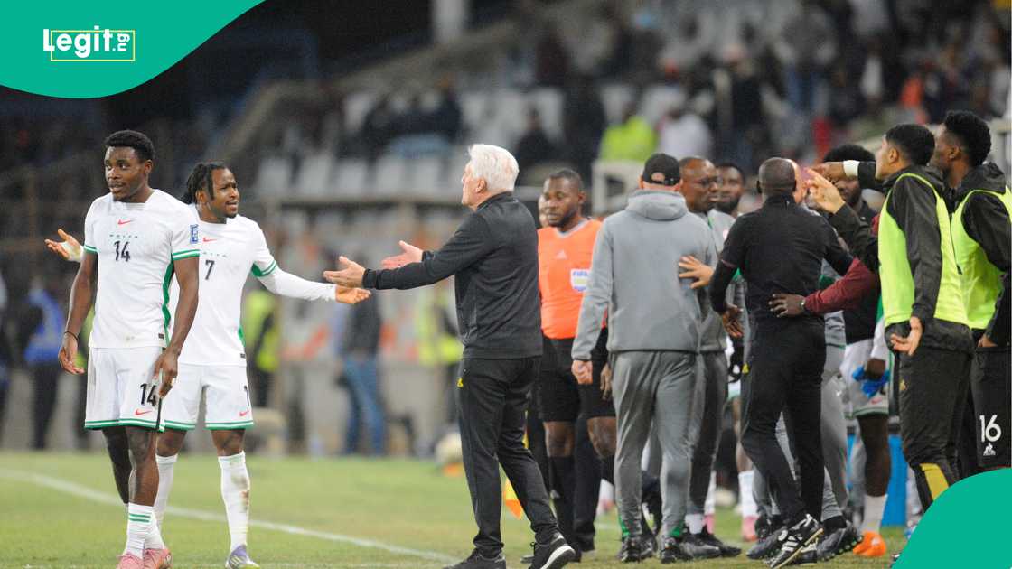 Ademola Lookman, Fisayo Dele-Bashiru, Hugo Broos, Super Eagles, Nigeria, Free State Stadium, Bloemfontein, South Africa, 2026 FIFA World Cup qualifier. Ademola Lookman, Fisayo Dele-Bashiru, Hugo Broos, Super Eagles, Nigeria, Free State Stadium, Bloemfontein, South Africa, 2026 FIFA World Cup qualifier.