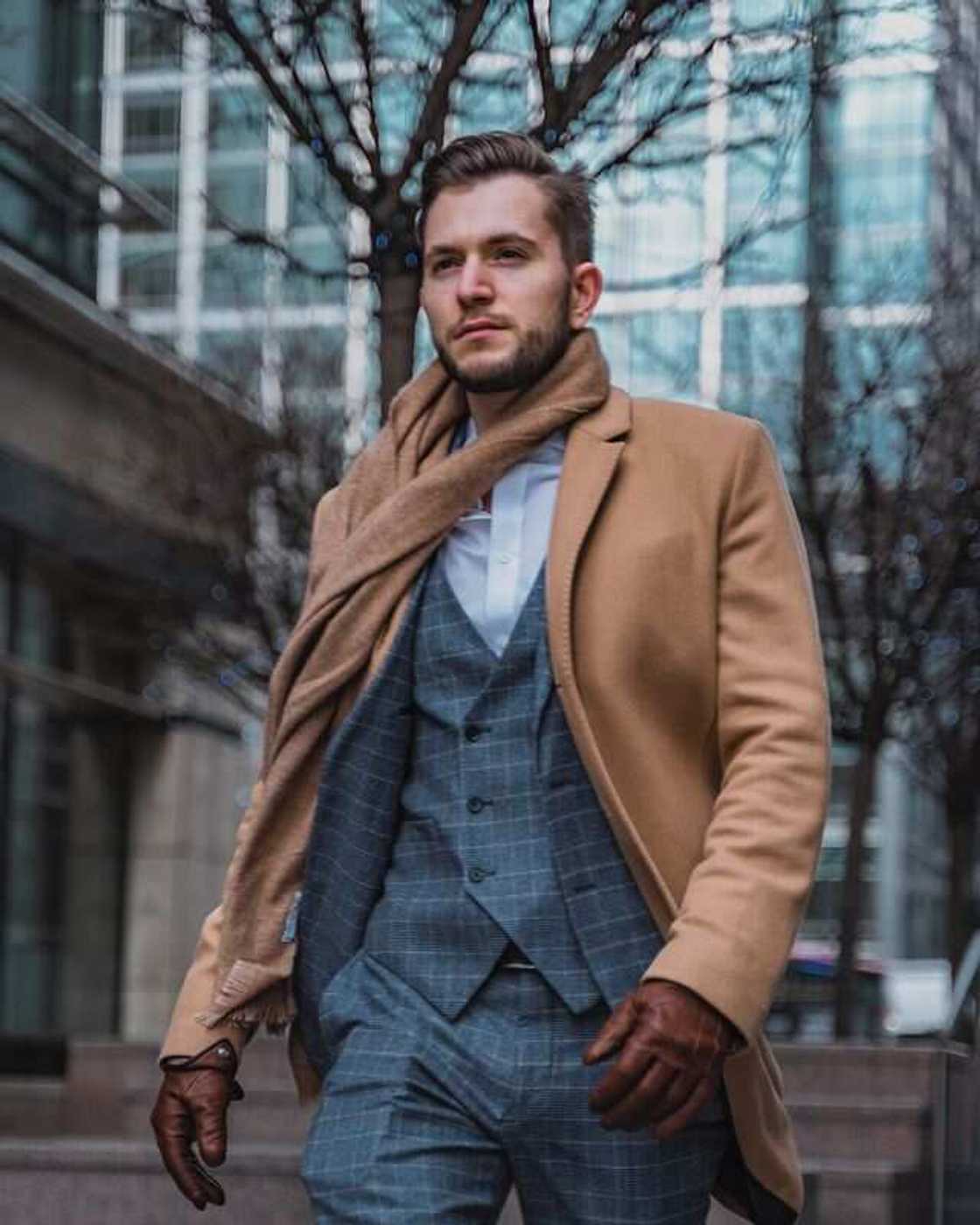 Alec Henry Has the Best Solution to All Your Social Media Issues! Alec Henry Has the Best Solution to All Your Social Media Issues!