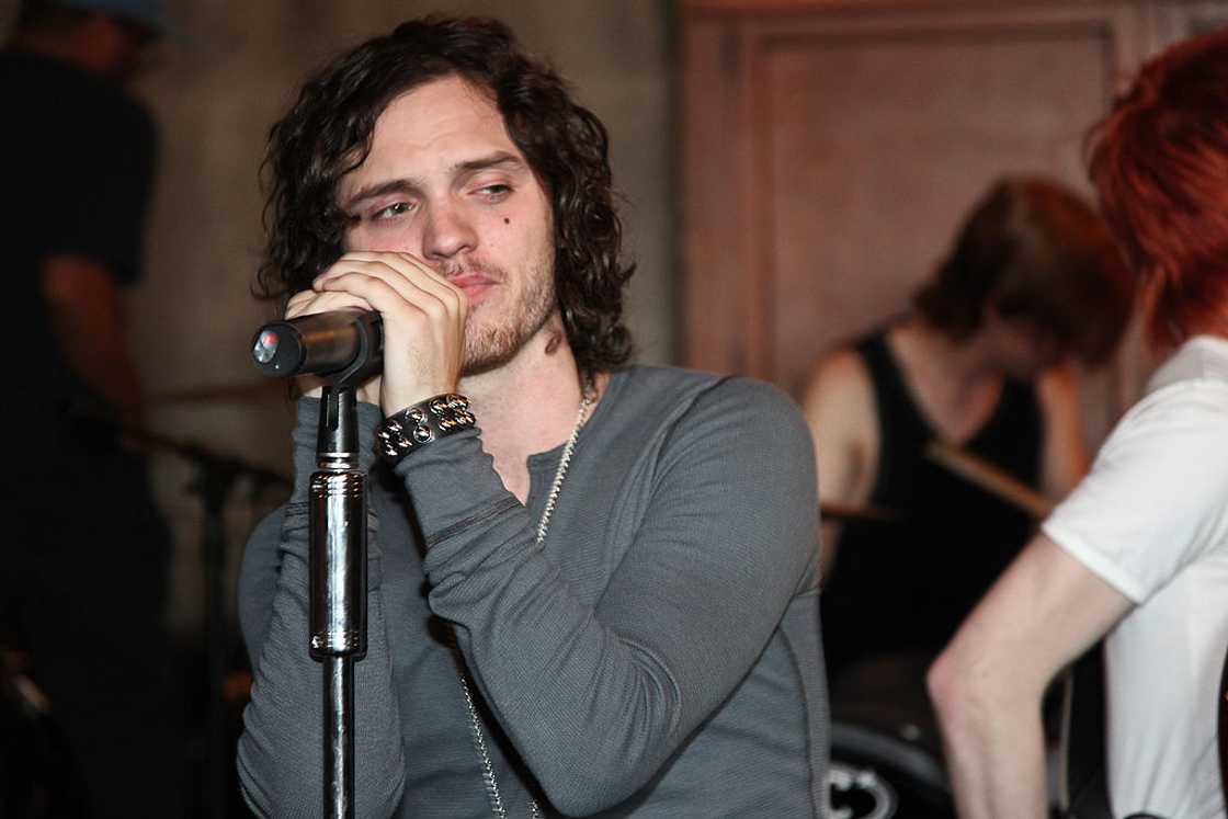 Singer Alex Deleon performs on stage