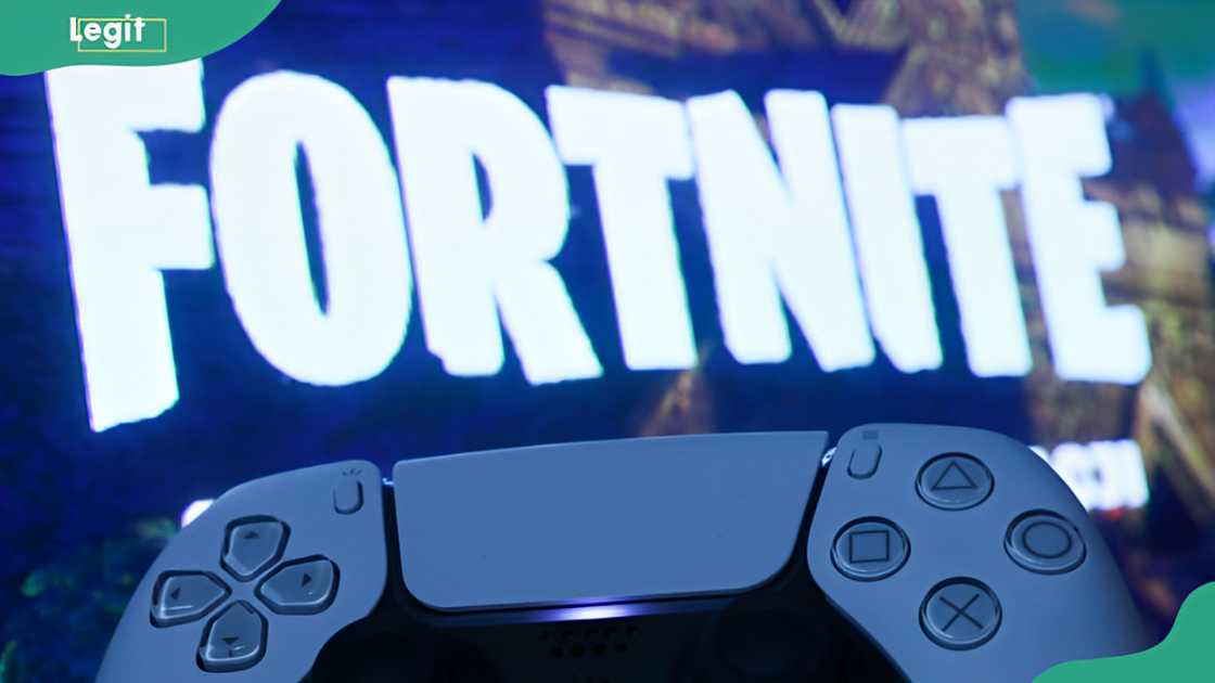 PlayStation DualSense controller and Fortnite on PlayStation Store displayed on a tv screen