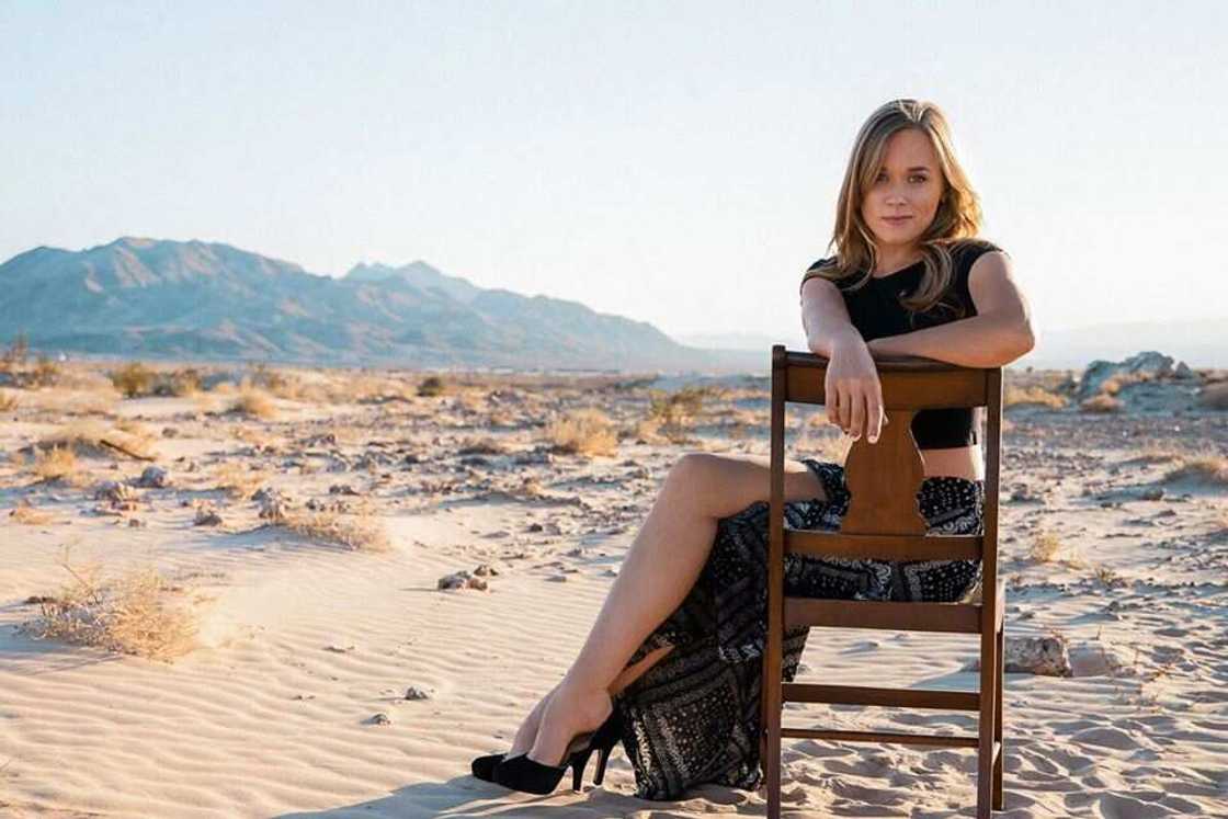 Sanni McCandless bio Sanni McCandless bio