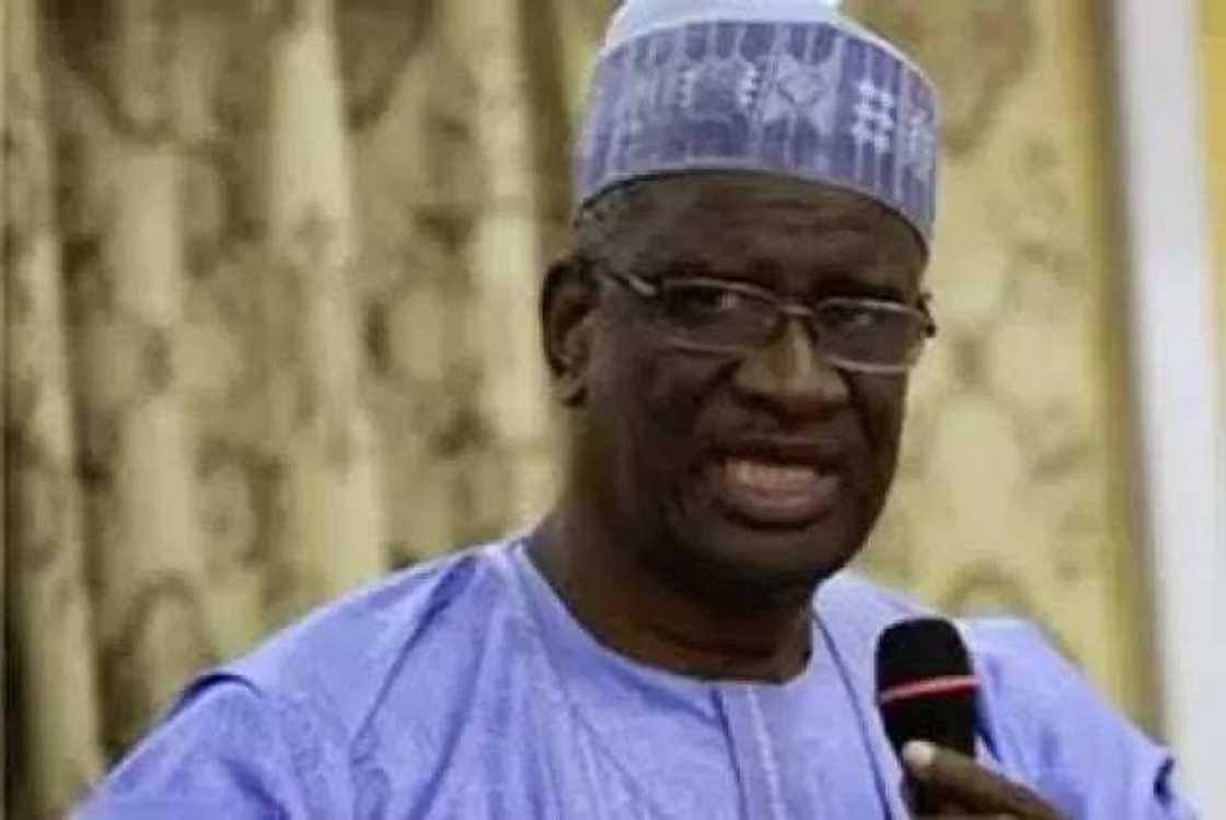 15 Politicians Linked To $2.1 Billion Arms Deal Scandal 15 Politicians Linked To $2.1 Billion Arms Deal Scandal