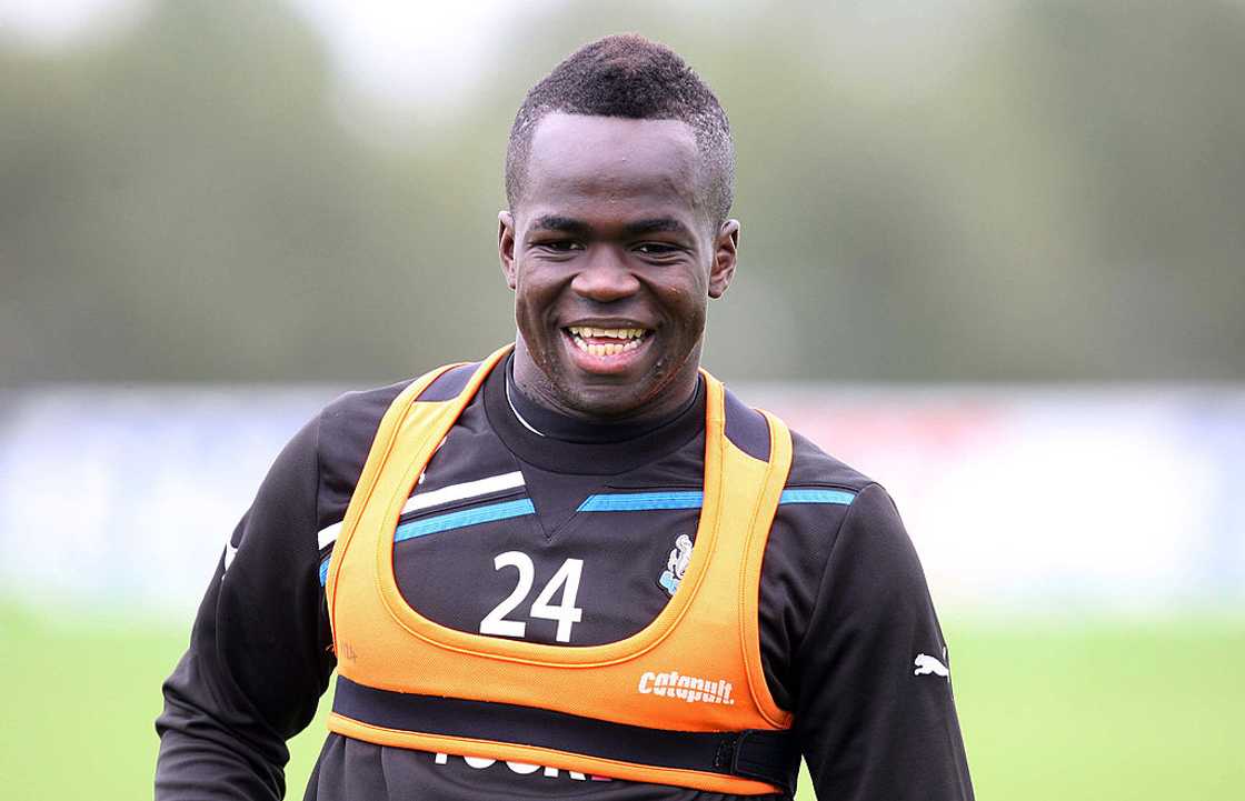 African footballers who died on the pitch African footballers who died on the pitch