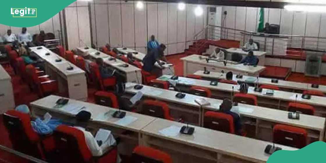 Kungiyar NJC ta ce majalisar Benuwai ba ta bi dokokin mulkin Najeriya wajen dakatar da Maurice ba Kungiyar NJC ta ce majalisar Benuwai ba ta bi dokokin mulkin Najeriya wajen dakatar da Maurice ba