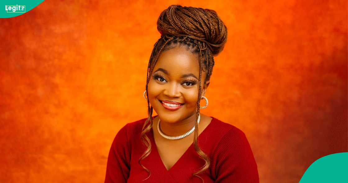 Customer Amazed as Hair Vendor Refunds Part Payment After Price Reduced Due to Dollar Exchange Rate Customer Amazed as Hair Vendor Refunds Part Payment After Price Reduced Due to Dollar Exchange Rate