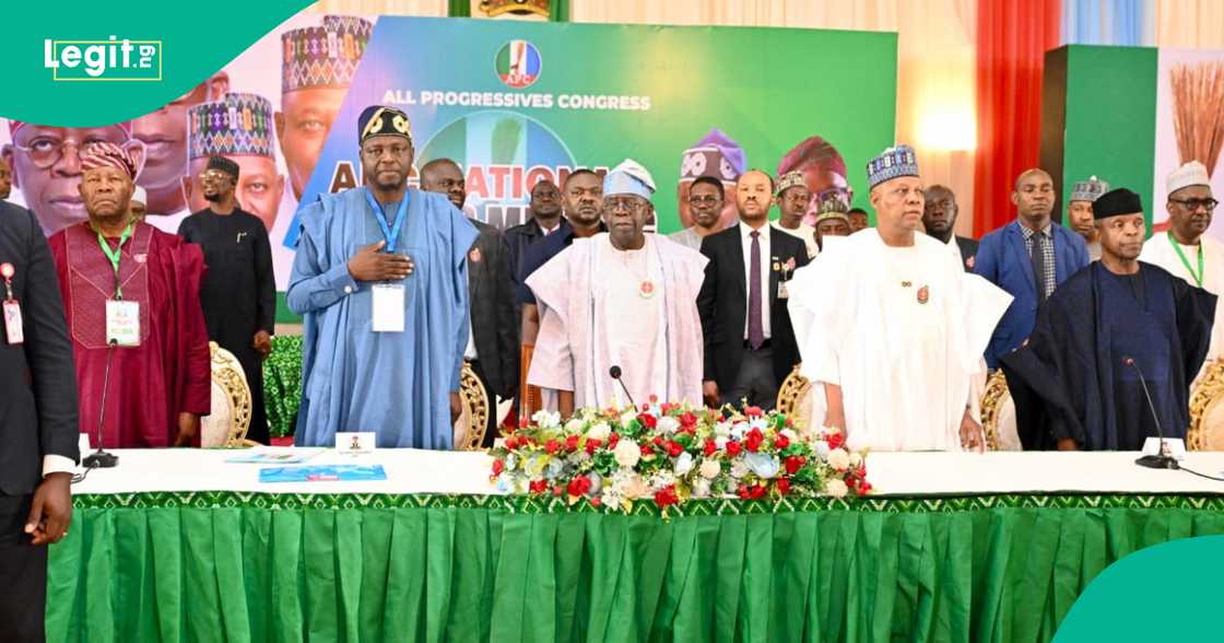 Taron APC. Taron APC.