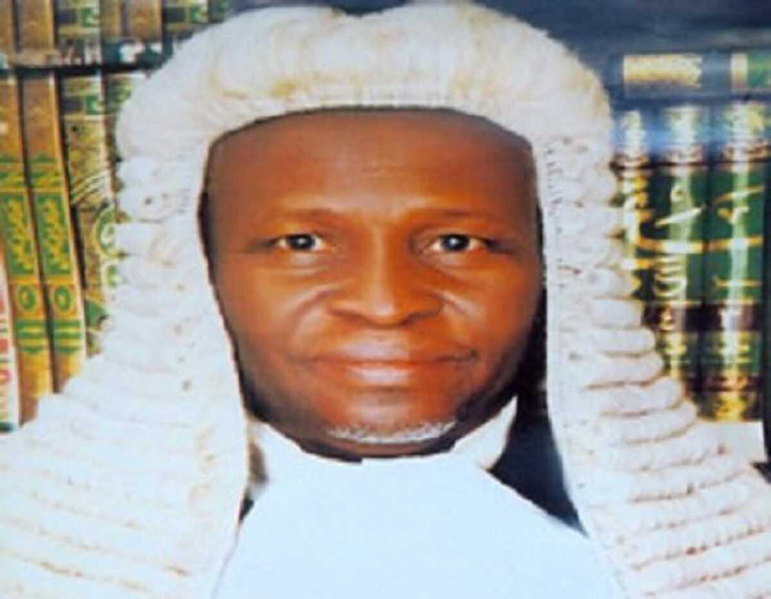 Da duminsa: CJN Tanko ya kamu da korona, baya Najeriya baki daya Da duminsa: CJN Tanko ya kamu da korona, baya Najeriya baki daya