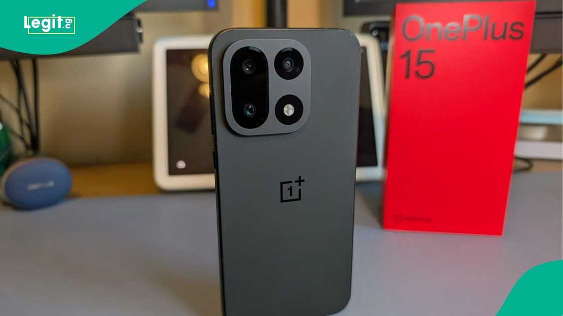 Power That Lasts: 5 Smartphones With Incredible Battery Life in 2026