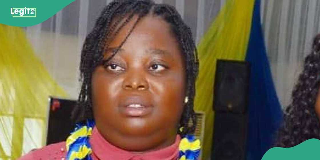 Mbajiogu Precious/Mbajiogu Precious Mbajiogu Precious/Mbajiogu Precious