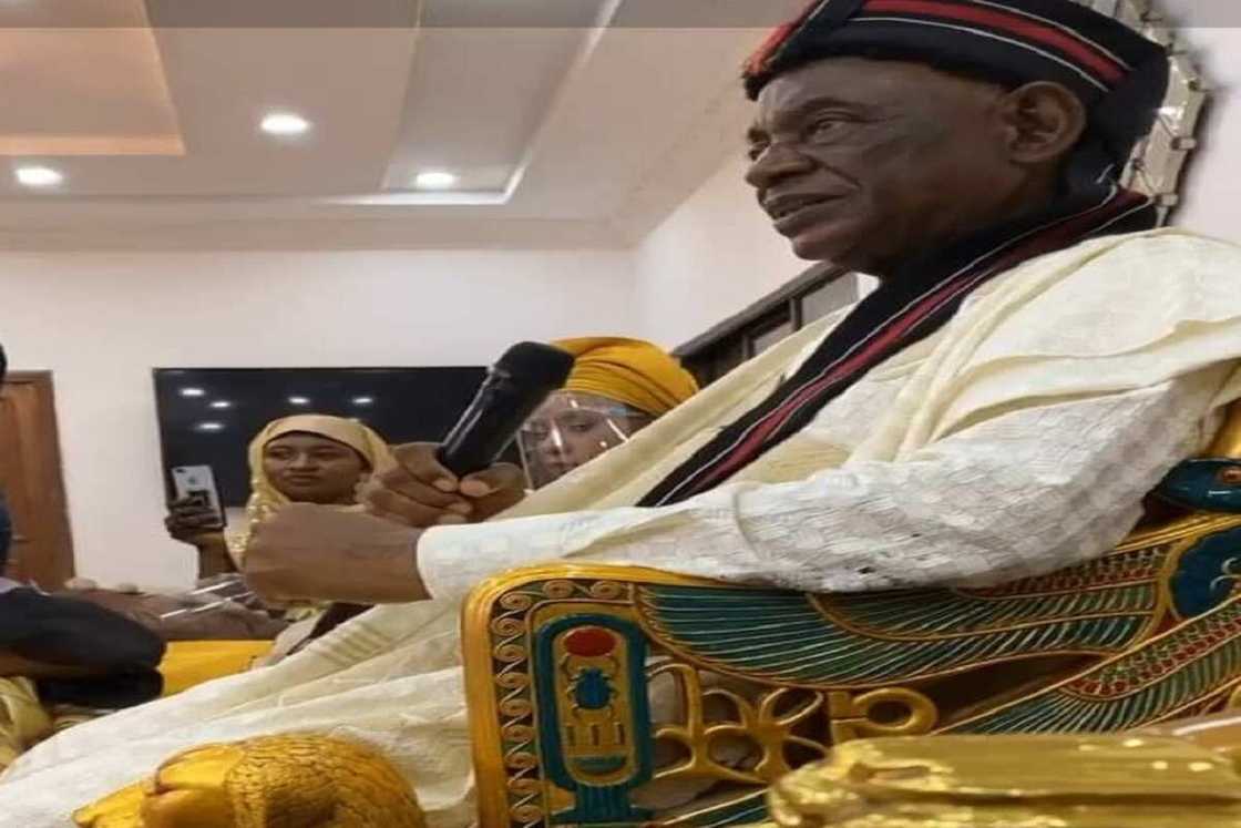 Hotunan kasaitacciyar liyafar da masarautar Ibira ta shiryawa Adama Indimi da angonta