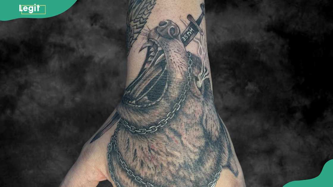 Daggered Fenrir inking Daggered Fenrir inking