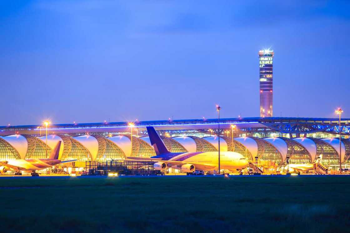 Biggest airport in the world Biggest airport in the world