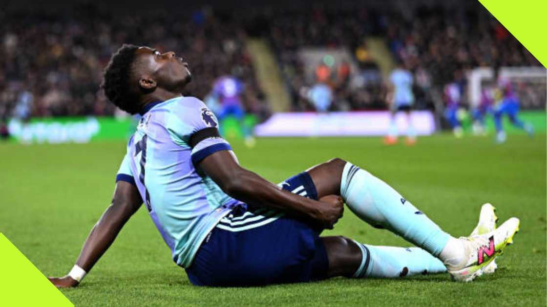 Bukayo Saka, Arsenal AC Milan, Samuel Chukwueze Bukayo Saka, Arsenal AC Milan, Samuel Chukwueze