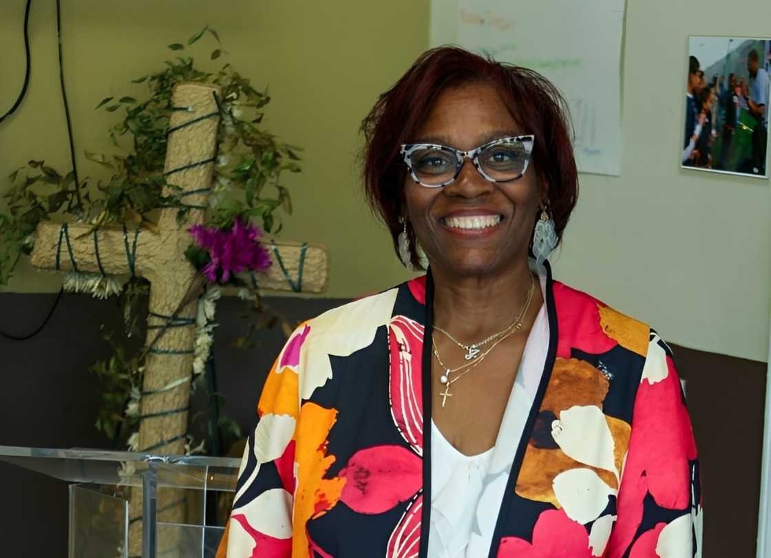 First Lady Jackie Newton and praise and worship leader First Lady Jackie Newton and praise and worship leader