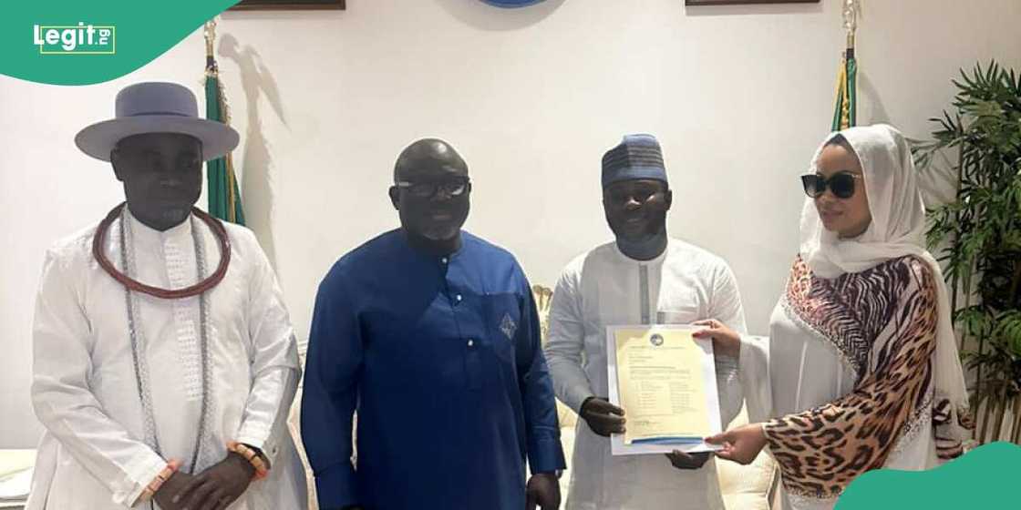 Senator Natasha of Kogi Central poses with Mr Ibrahim Akaaba Senator Natasha of Kogi Central poses with Mr Ibrahim Akaaba