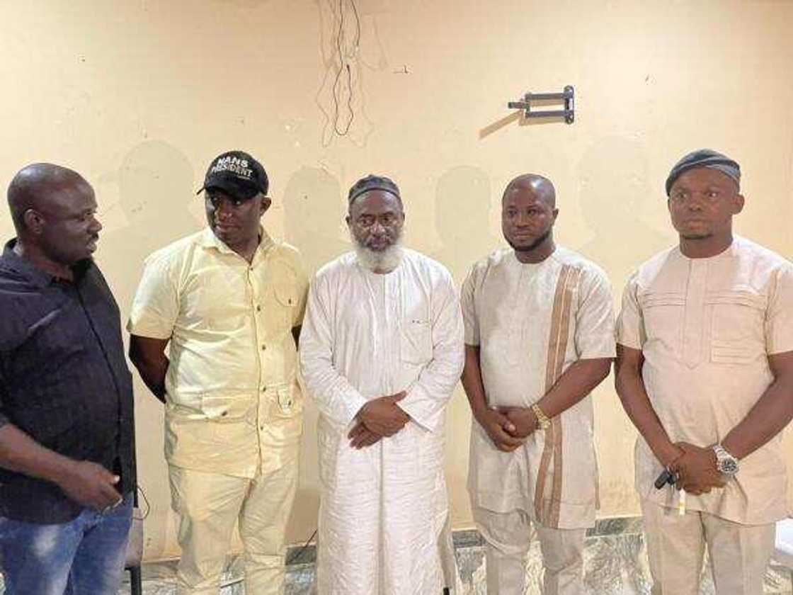 NANS Ta Gana da Sheikh Ahmad Gumi NANS Ta Gana da Sheikh Ahmad Gumi