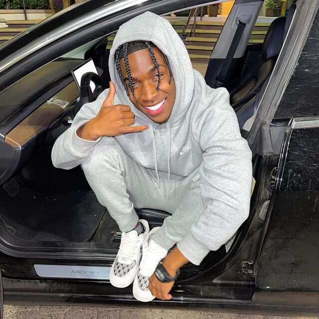 SwagBoyQ’s height? SwagBoyQ’s height?