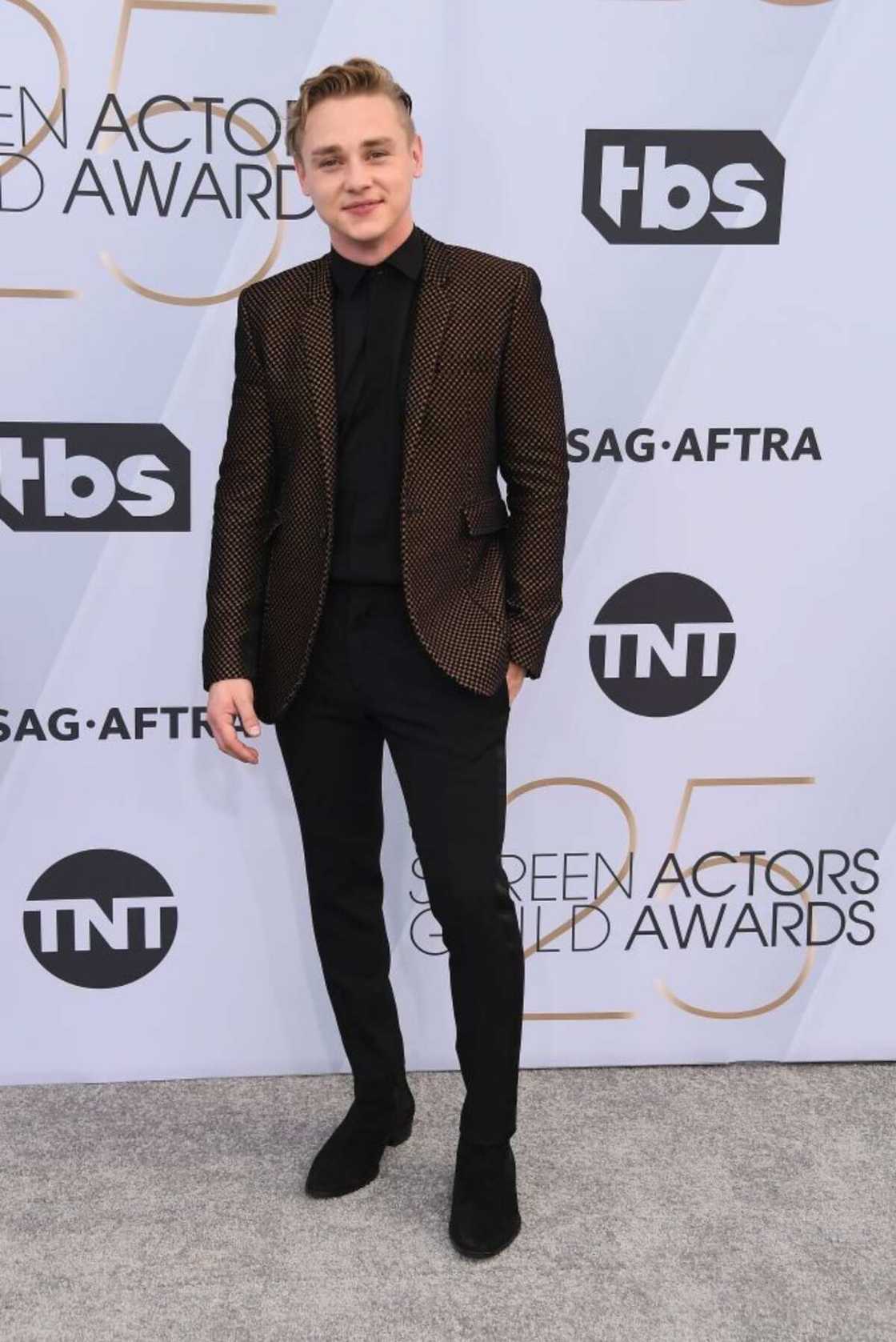 Ben Hardy height Ben Hardy height