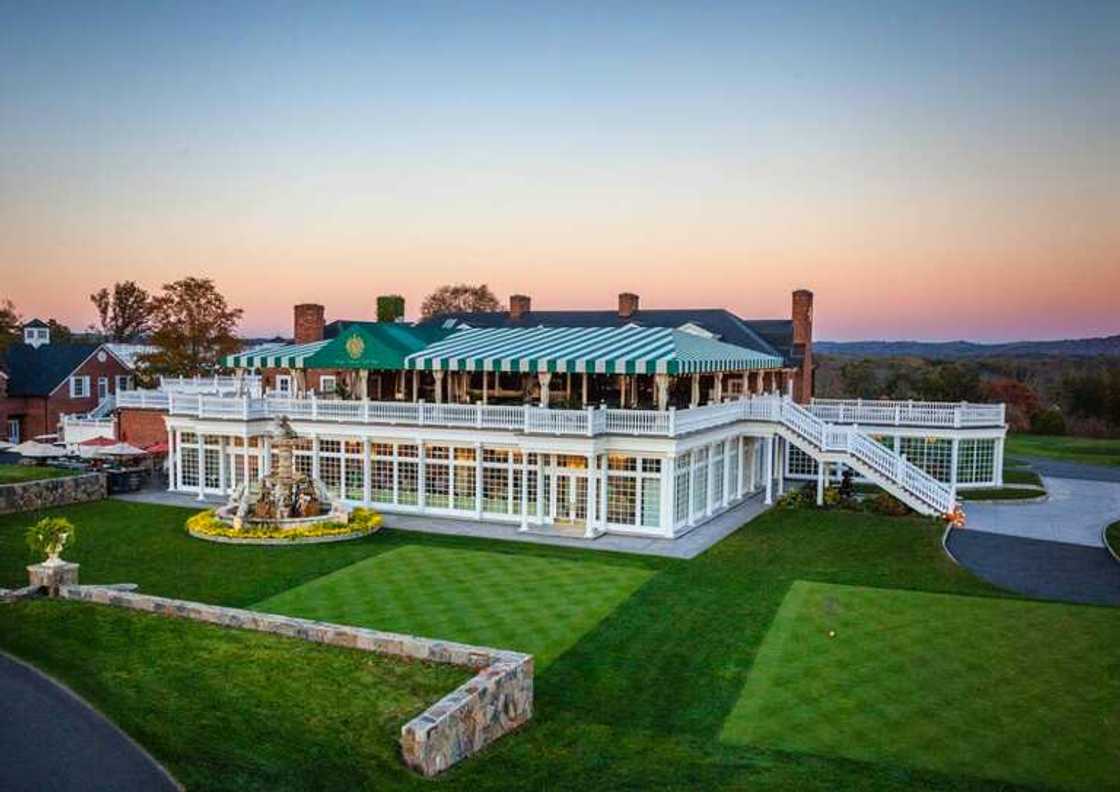 Hotunan kyawawan gidajen miliyoyin daloli mallakin Donald Trump Hotunan kyawawan gidajen miliyoyin daloli mallakin Donald Trump