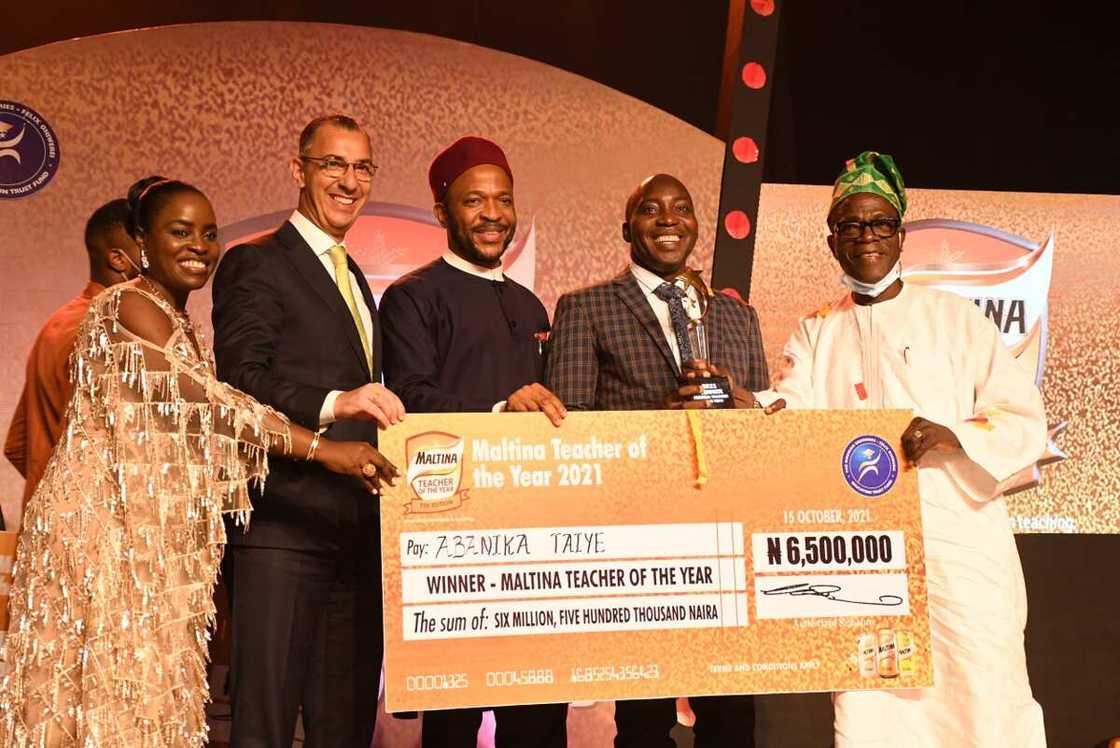 Delta state teacher, Taiye Abanika emerges 2021 Maltina Teacher of the Year