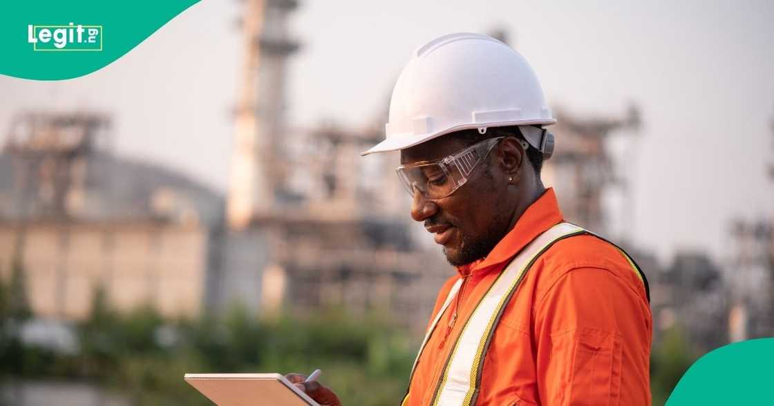 The Nigerian government gives 25-year gas licence to a gas company The Nigerian government gives 25-year gas licence to a gas company