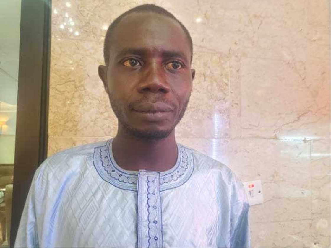 Jami’in Gwamnati ya lakadawa Matashi duka saboda ya soki Gwamnan Zamfara a Facebook Jami’in Gwamnati ya lakadawa Matashi duka saboda ya soki Gwamnan Zamfara a Facebook