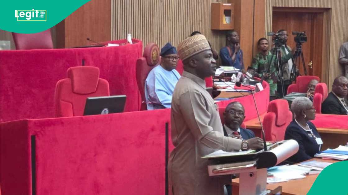 An ce Janar Musa da ministoci za su yi bayani kan yadda shirin Safe Schools ya lalace duk da an kashe masa makudan kudi. An ce Janar Musa da ministoci za su yi bayani kan yadda shirin Safe Schools ya lalace duk da an kashe masa makudan kudi.