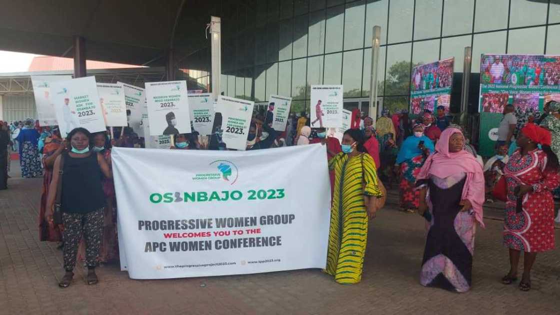 Pro-Osinbajo women’s groups Pro-Osinbajo women’s groups
