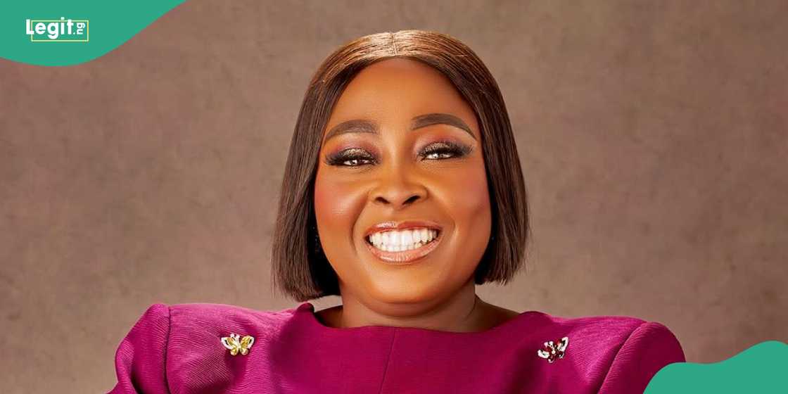 Omotunde Adaku of Jenifa's Diary speaks about her experience with one of her colleagues. Omotunde Adaku of Jenifa's Diary speaks about her experience with one of her colleagues.