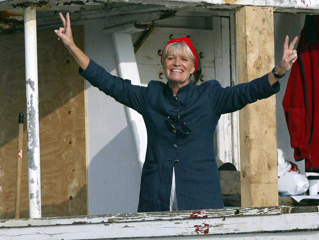 Commandant Cousteau : qui est Francine Triplet, maîtresse puis épouse controversée ? Commandant Cousteau : qui est Francine Triplet, maîtresse puis épouse controversée ?