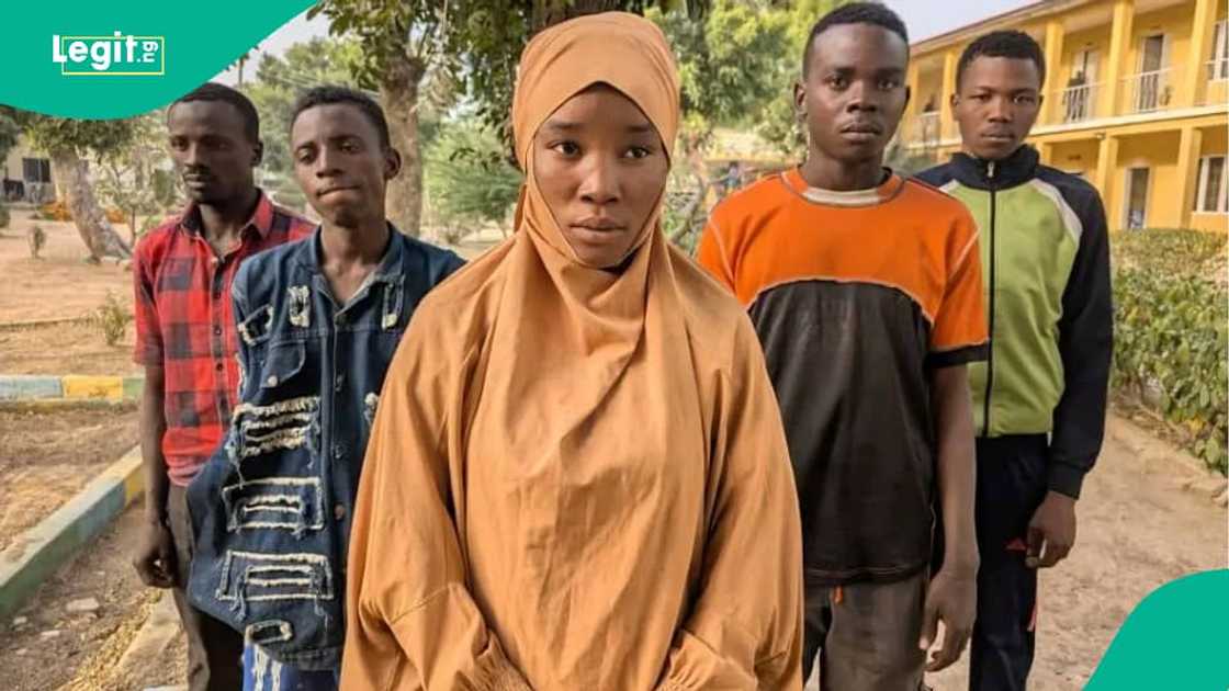 Shamsiyya boss Shamsiyya boss