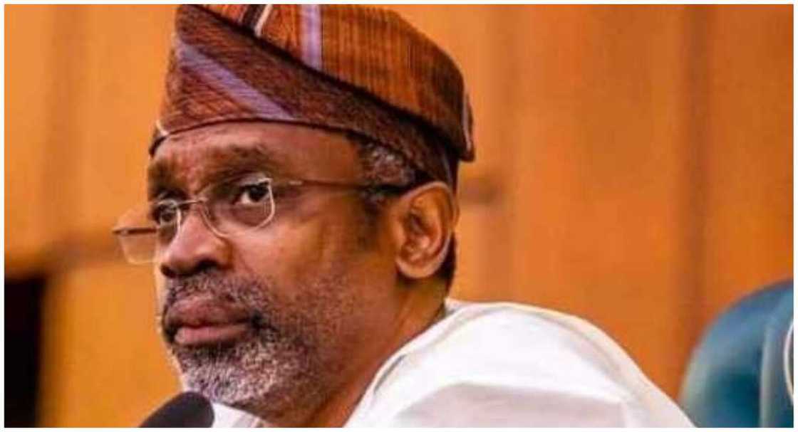 Da dumisa: Shugaban NDDC ya fice daga zauren majalisar tarayya ransa a bace Da dumisa: Shugaban NDDC ya fice daga zauren majalisar tarayya ransa a bace