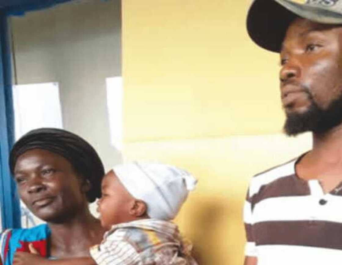 Teenager sells 2 siblings for N800,000 in order to raise money for WASSCE Teenager sells 2 siblings for N800,000 in order to raise money for WASSCE